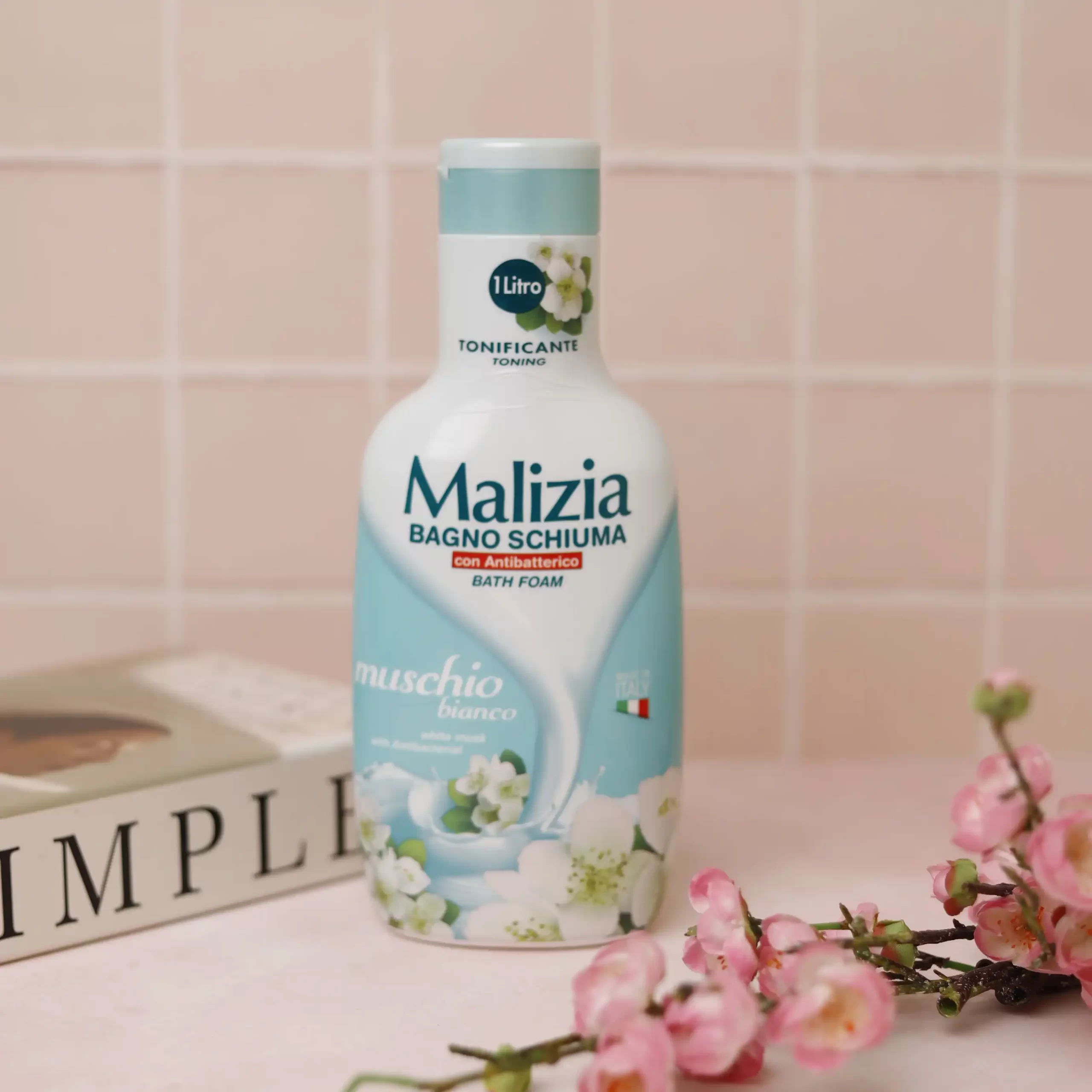 _MG_6704 copy شامپو بدن مالیزیا مدل شیر - Image 1