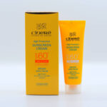 کرم ضد آفتاب بدون رنگ سینره، SPF60، مدل اولترا، مناسب پوست معمولی و خشک و حجم 50 میلی‌لیتر، محافظت کننده در برابر اشعه UVA و UVB، بدون پارابن، +++PA، ضد پیری پوست، با ماندگاری 2 ساعته