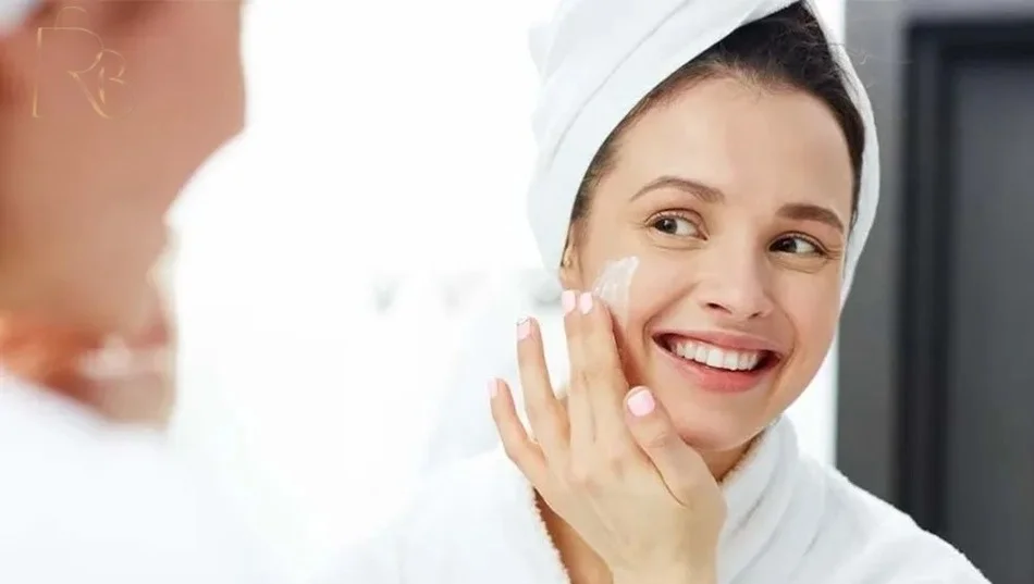بهترین آبرسان برای پوست چرب